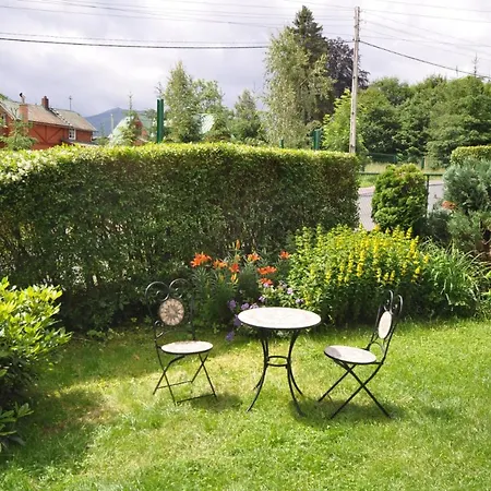 民宿 德姆波德韦多尼姆安尼奥勒姆酒店 *