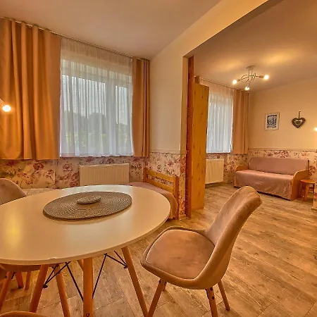 民宿 德姆波德韦多尼姆安尼奥勒姆酒店 斯克拉斯卡波伦巴